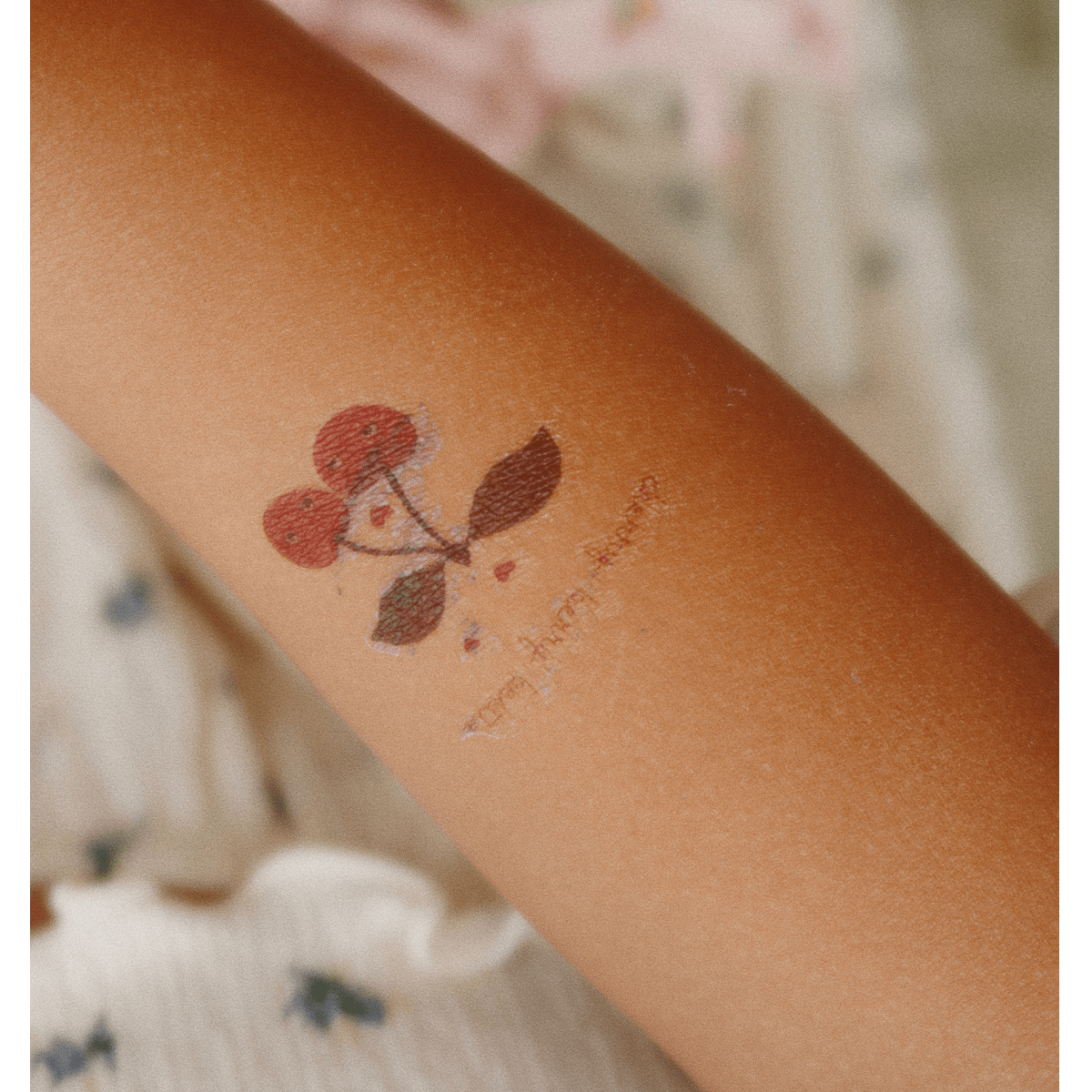 Konges Sløjd tatoveringer, rosa
