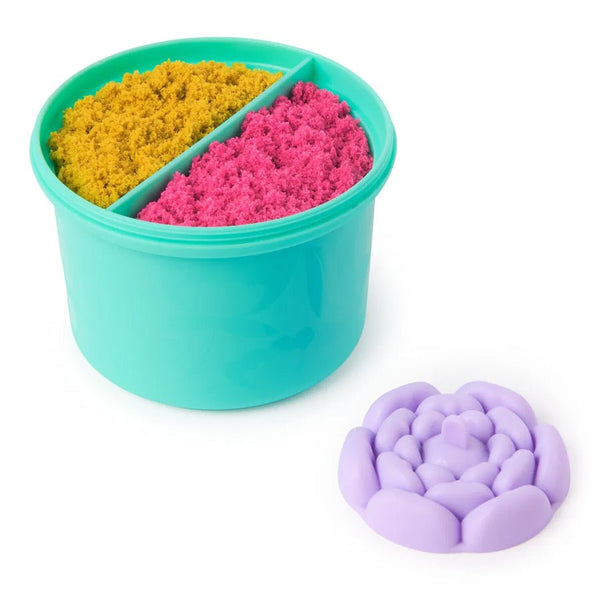 Kinetic Sand squish blossom