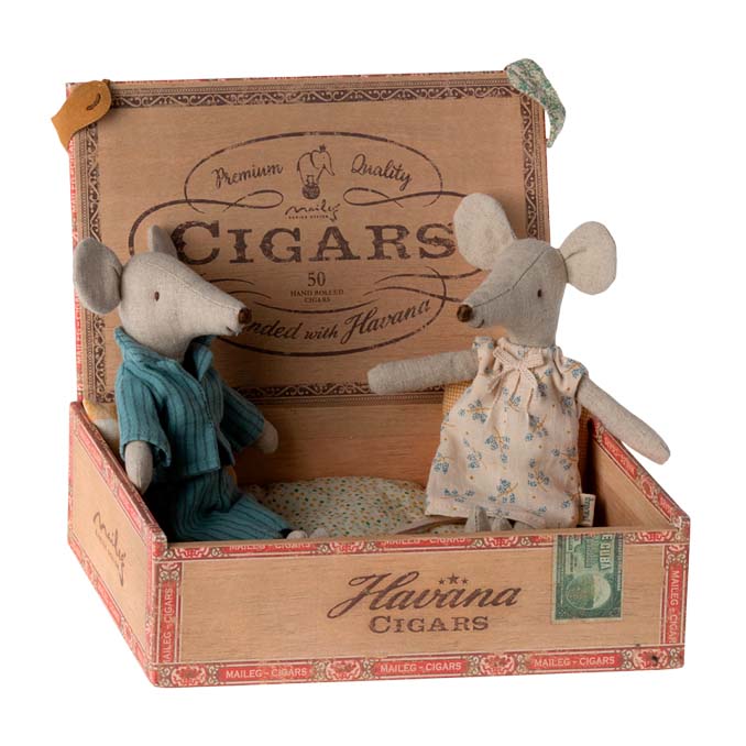 Maileg Mor og Far Mus i Cigaræske