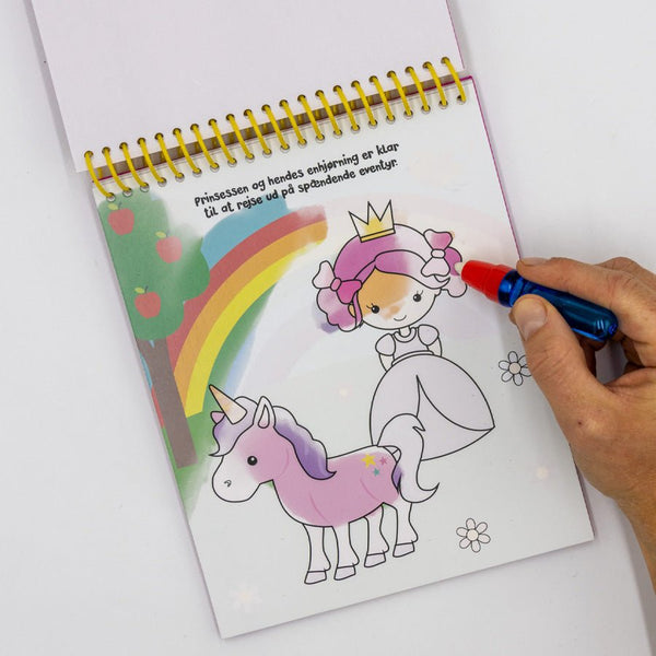 Magisk Malebog: Prinsesser