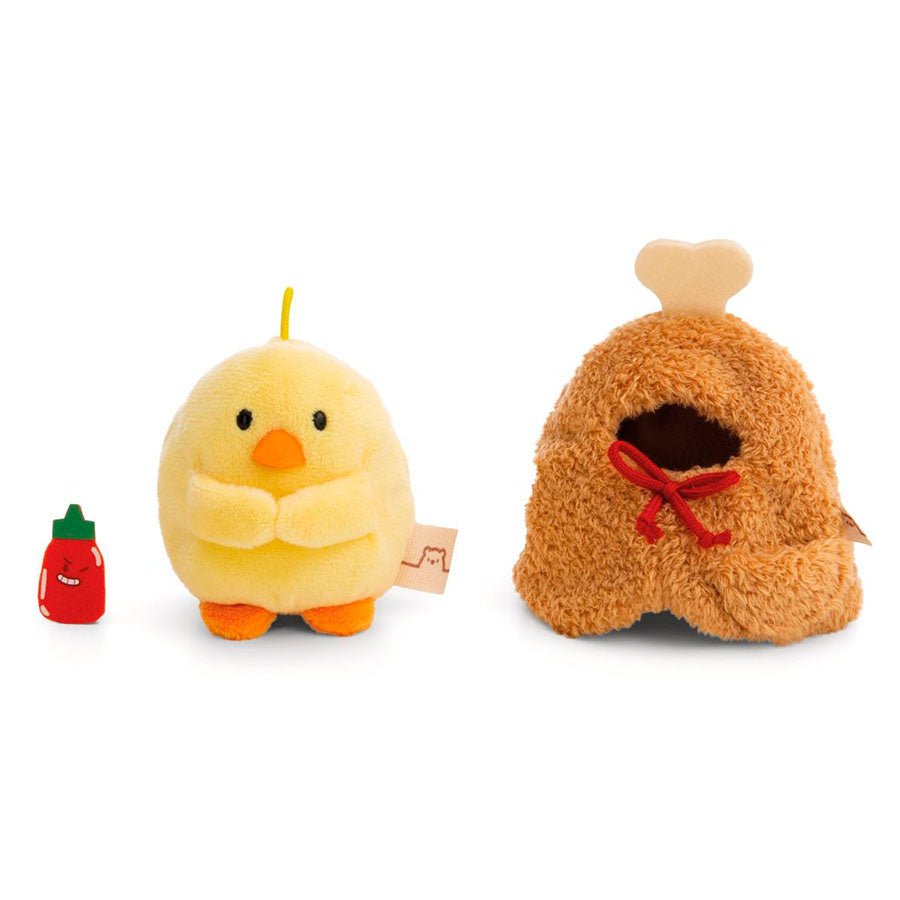 Kyllingen Tschieps i Kostume med Chili Sauce og Kyllingelår (8 cm)