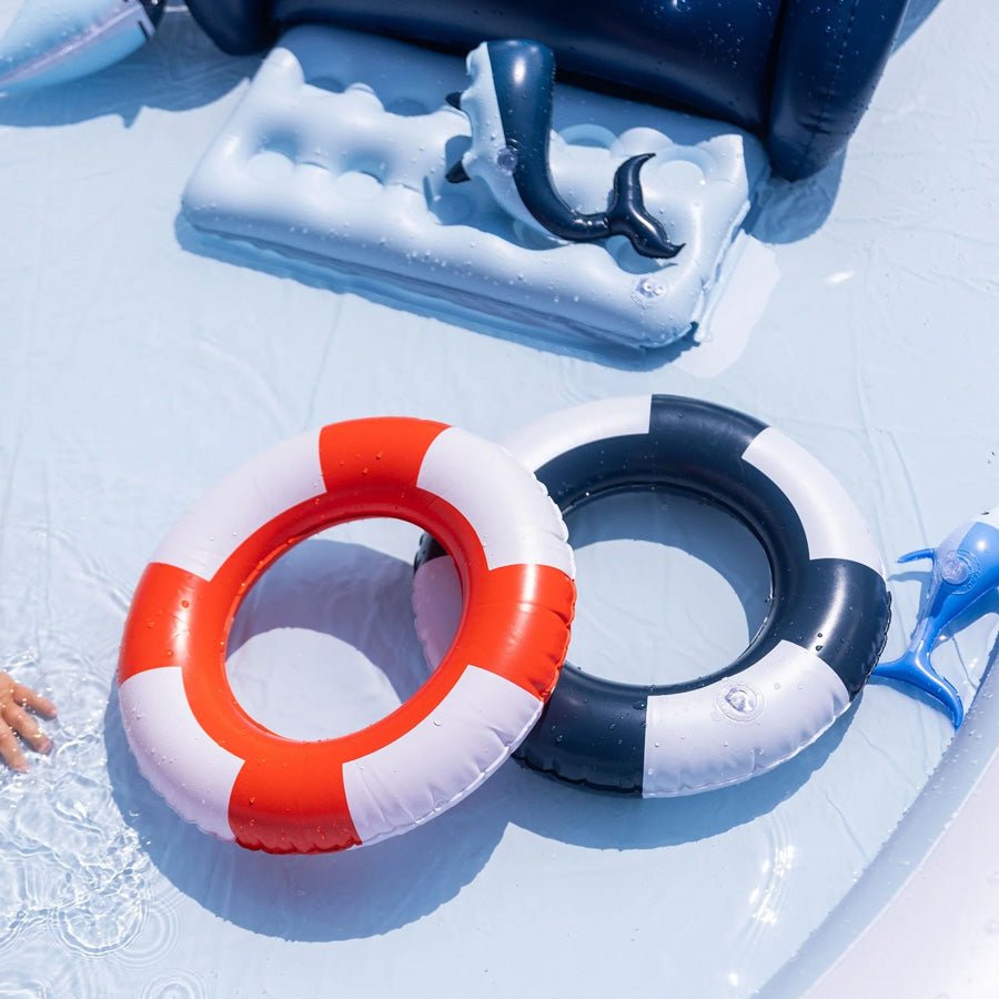 Ocean Stripes Adventure Badebassin med Rutsjebane (210 cm)