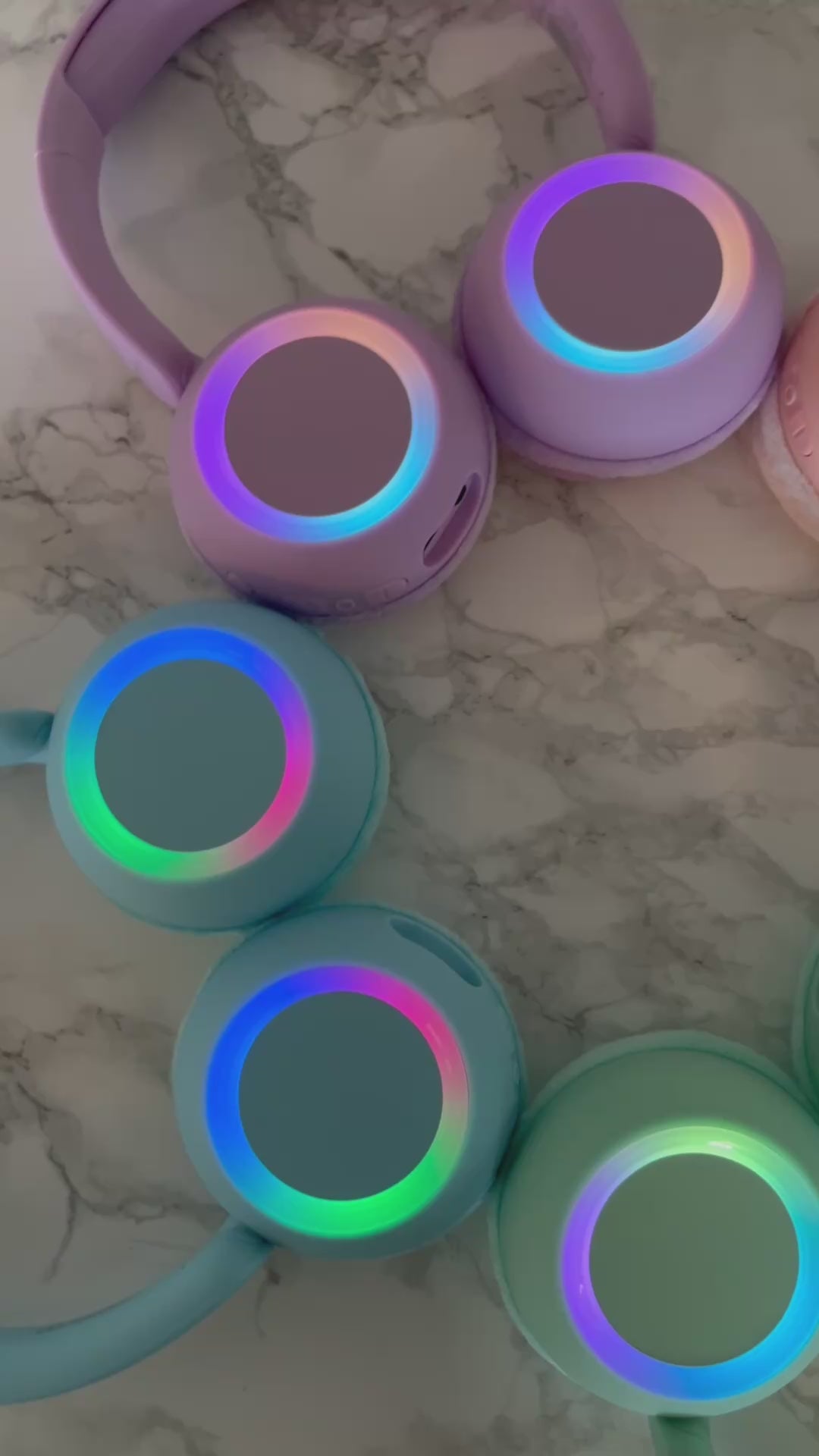 Video laden: Kabelloser Kopfhörer mit Licht in mint